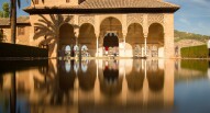 Alhambra palazzo moresco interno