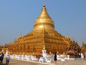 shwezigon pagoda a nyaung u