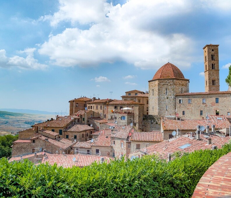 Volterra Toscana pixabay