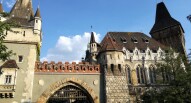 Castello budapest vivicity