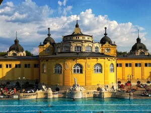 Terme szechenyi pool budapest vivicity