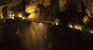 Grotte di San Canziano ponte sospeso