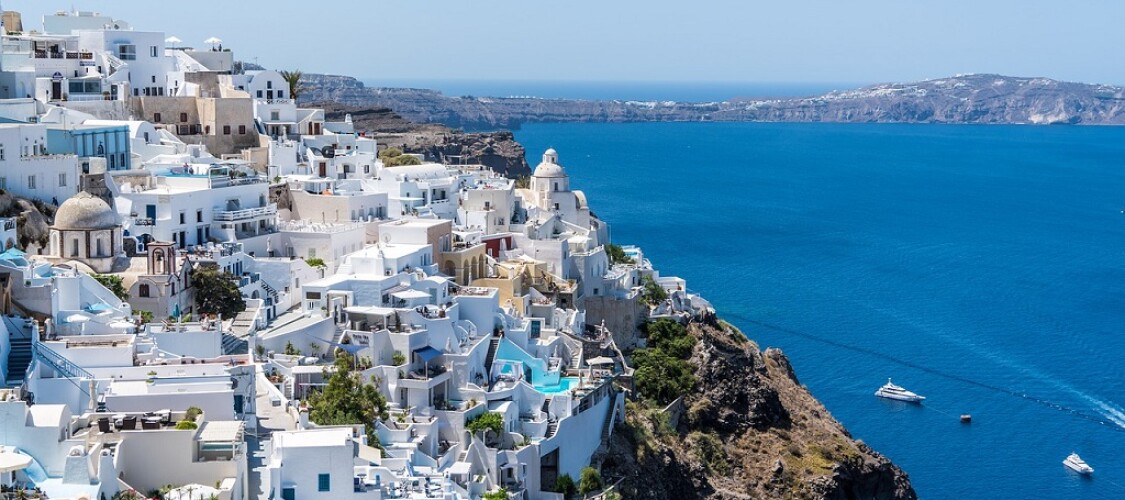 Controlla i tour e le esperienze più belle da fare a Santorini