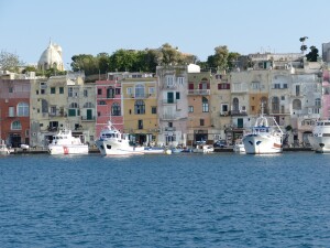 procida borgo e barche