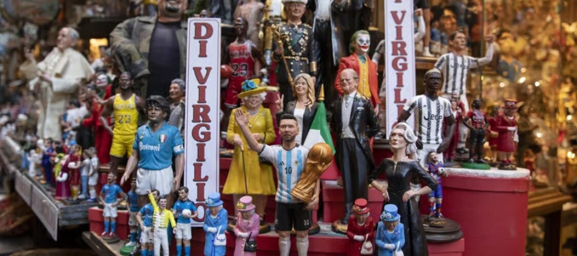 Natale a Napoli: Tour nel Cuore dei Presepi di San Gregorio Armeno