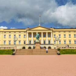Palazzo Reale di Oslo - Visita la Residenza dei Reali norvegesi