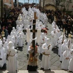 Pasqua in Costiera Amalfitana: tradizioni, emozioni e riti antichi