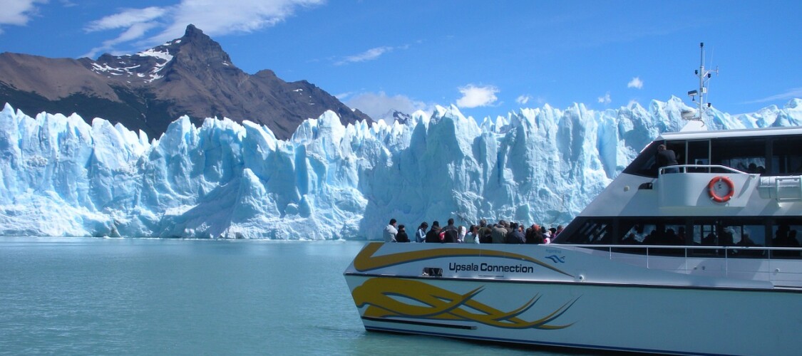 Find offers and tours to visit Perito Moreno Glacier in Patagonia