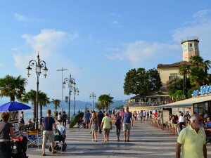 Lazise passeggio Lago di Garda