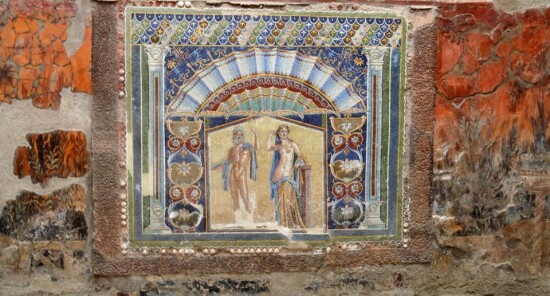 Villa dei Papiri a Pompei: Arte e Mitologia nell'Antica Roma