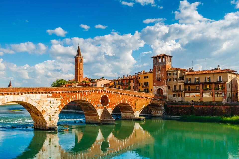 Verona ponte fiume