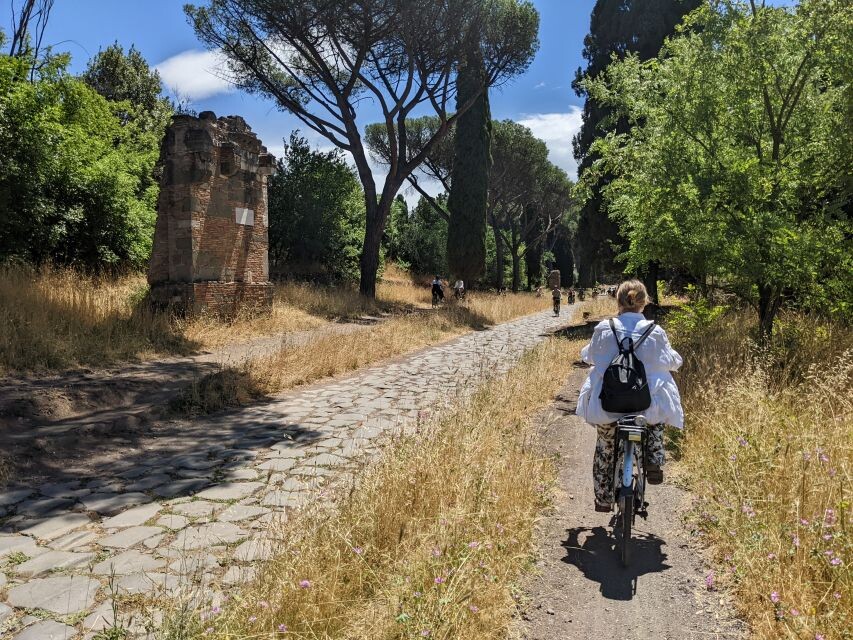 appia antica roma bicicletta