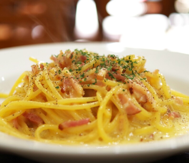 piatto tipico roma caarbonara ph takedahrs pixabay