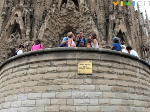 sagrada famiglia cover