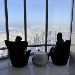 Burj Khalifa vs Burj Al Arab: Quale scegliere a Dubai?